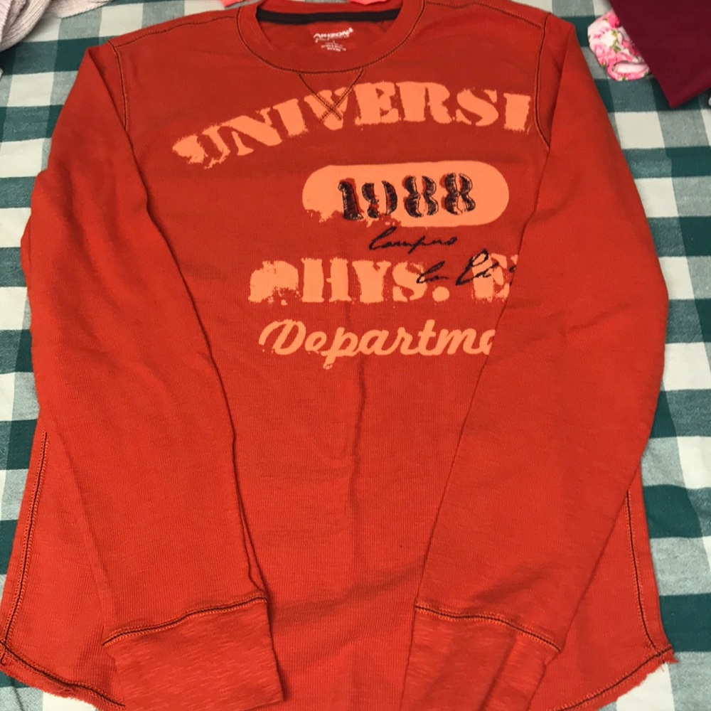 Long sleeve-Phys ed shirt